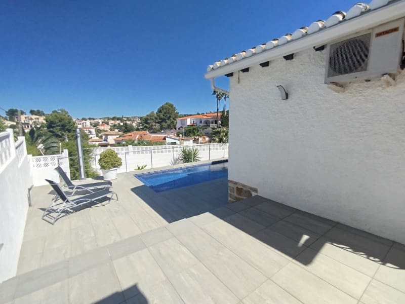 3 soverom Villa til salgs i Denia med svømmebasseng garasje - € 520 000 (Ref: 9915920)