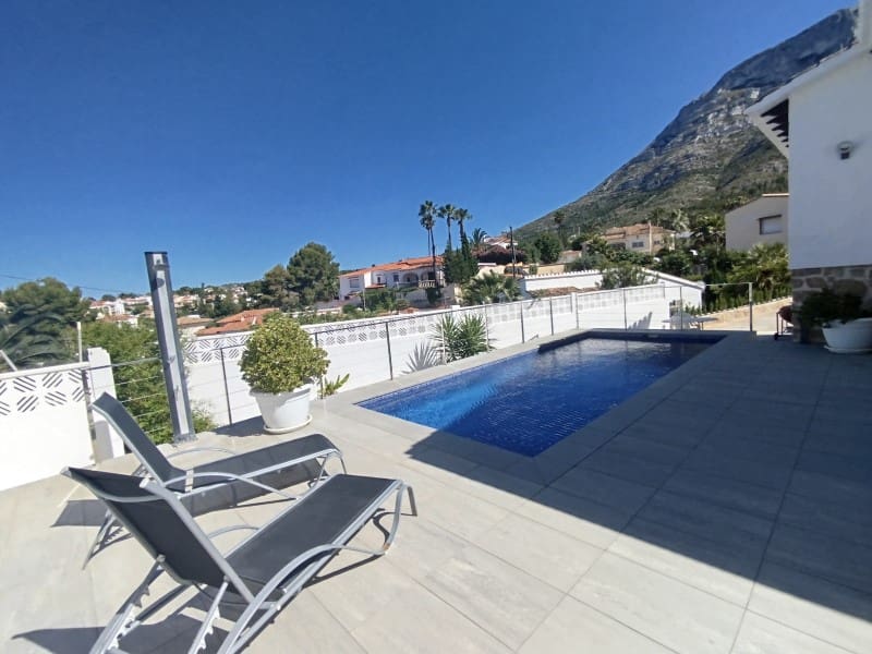 3 soverom Villa til salgs i Denia med svømmebasseng garasje - € 520 000 (Ref: 9915920)