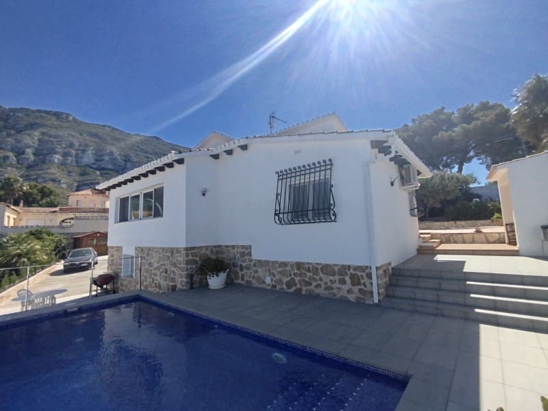 3 soverom Villa til salgs i Denia med svømmebasseng garasje - € 520 000 (Ref: 9915920)