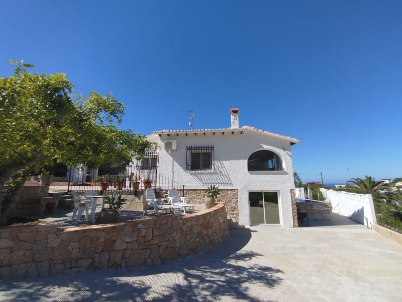 3 soverom Villa til salgs i Denia med svømmebasseng garasje - € 520 000 (Ref: 9915920)