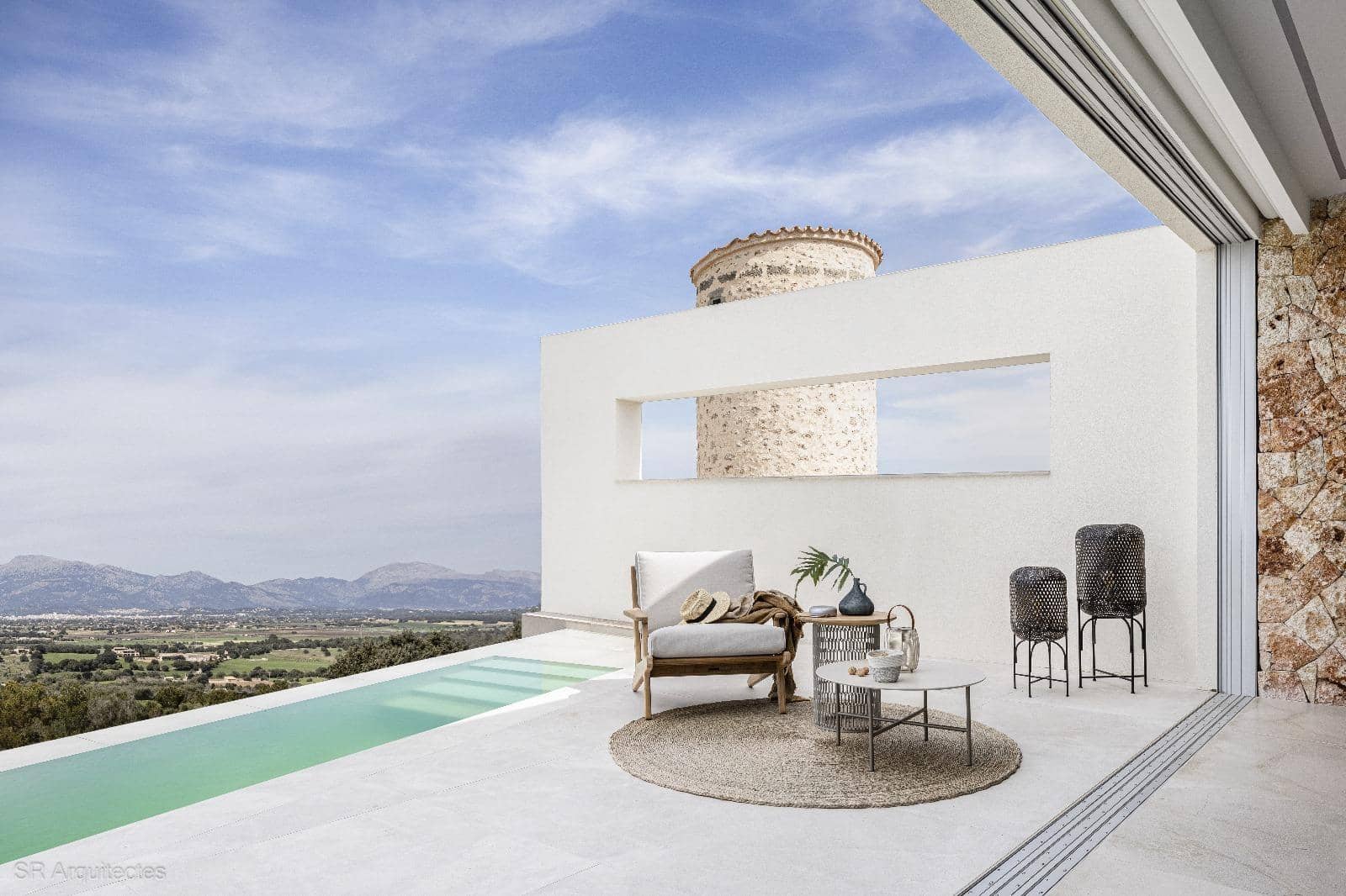 4 bedroom Villa for sale in Costitx with pool garage - € 2,599,000 (Ref: 10163166)
