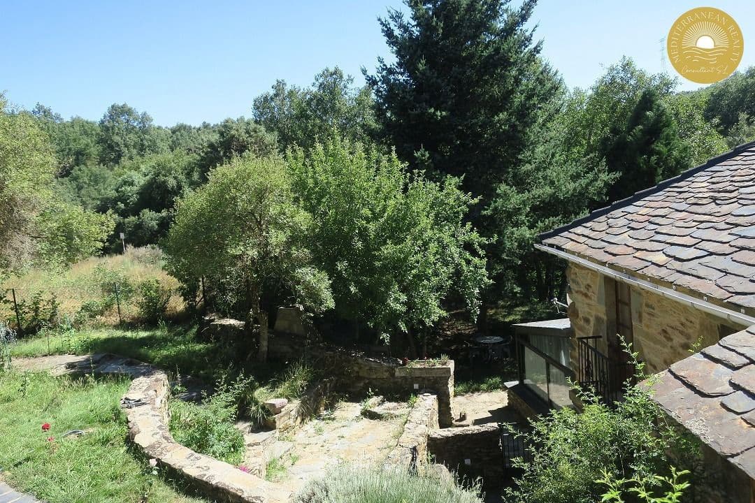 8 soveværelse Hotel til salg i Puebla de Sanabria med garage - € 548.800 (Ref: 7869001)