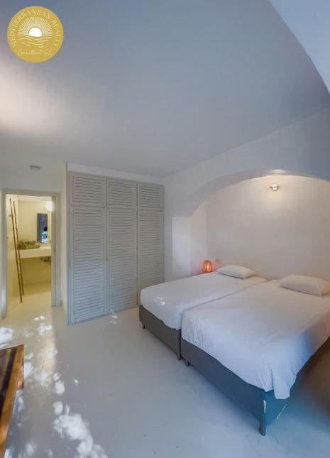 15 slaapkamer Villa te koop in Santa Eulalia / Santa Eularia met zwembad garage - € 5.000.000 (Ref: 7869031)