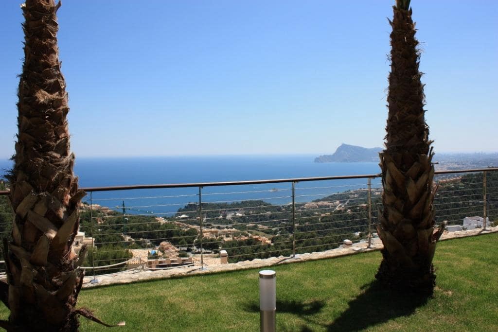 3 soverom Penthouse til salgs i Altea med svømmebasseng - € 850 000 (Ref: 7982760)