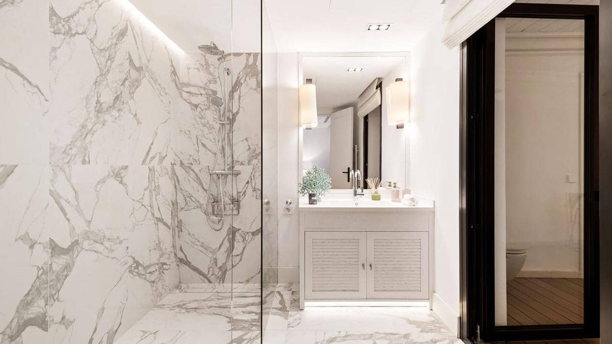 Chalet de 7 habitaciones en Nueva Andalucia en venta con piscina - 7.900.000 € (Ref: 8015690)