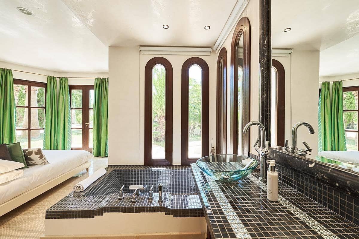 5 sypialnia Willa na sprzedaż w San Jose / Sant Josep de Sa Talaia z basenem garażem - 7 200 000 € (Ref: 8047955)