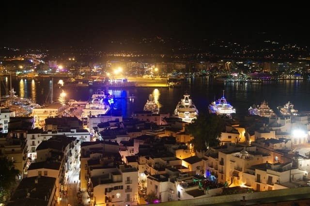 5 bedroom Townhouse for sale in Ibiza / Eivissa town with pool garage - € 6,500,000 (Ref: 8070518)