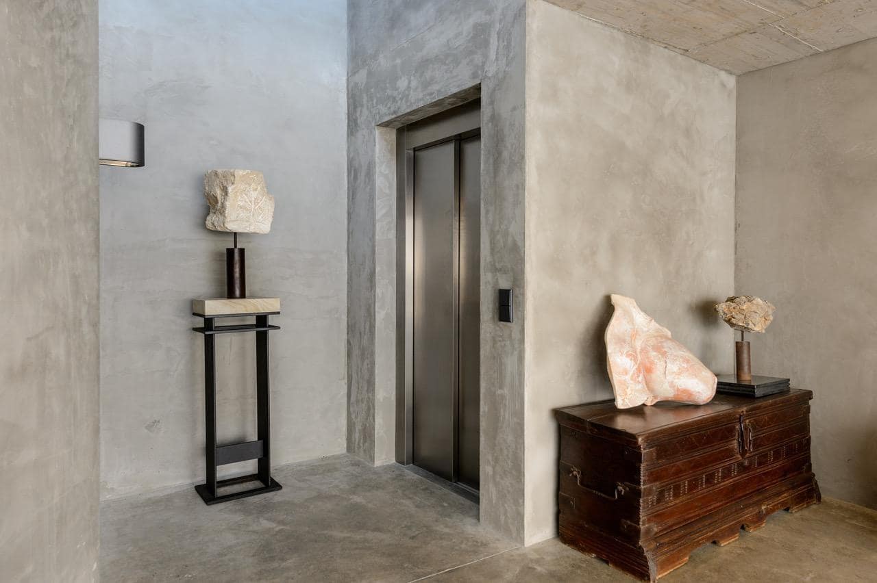 10 soveværelse Byhus til salg i Ibiza by med swimmingpool garage - € 10.500.000 (Ref: 8070519)