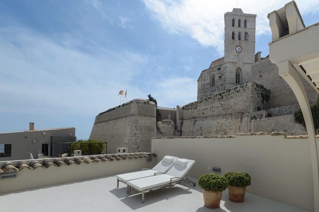 10 chambre Maison de Ville à vendre à Ibiza ville avec piscine garage - 10 500 000 € (Ref: 8070519)