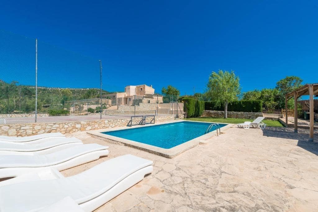 3 quarto Moradia para venda em Manacor com piscina - 850 000 € (Ref: 8101932)