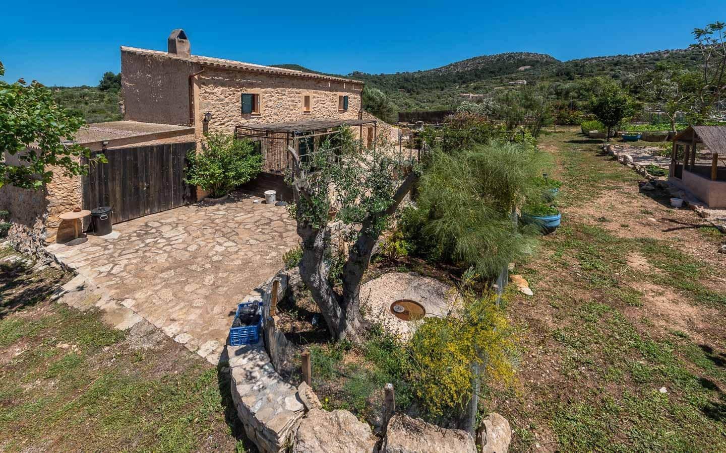 3 quarto Moradia para venda em Manacor com piscina - 850 000 € (Ref: 8101932)