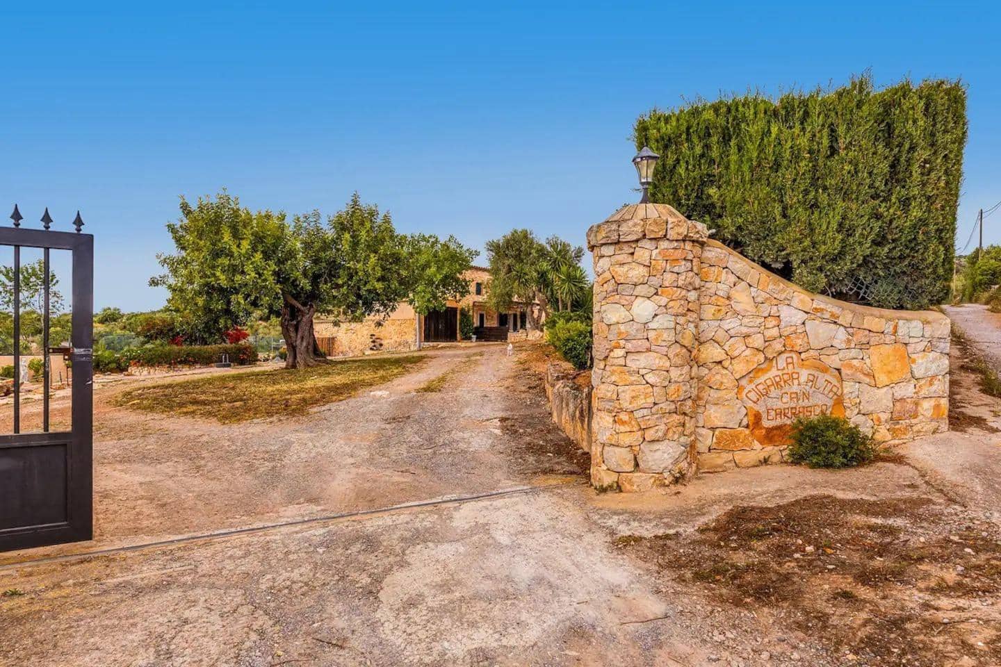 3 quarto Moradia para venda em Manacor com piscina - 850 000 € (Ref: 8101932)