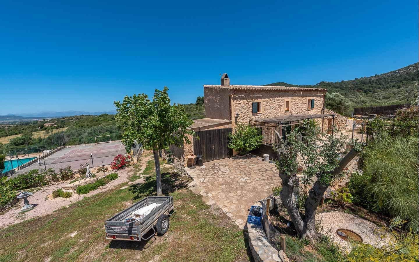 3 quarto Moradia para venda em Manacor com piscina - 850 000 € (Ref: 8101932)