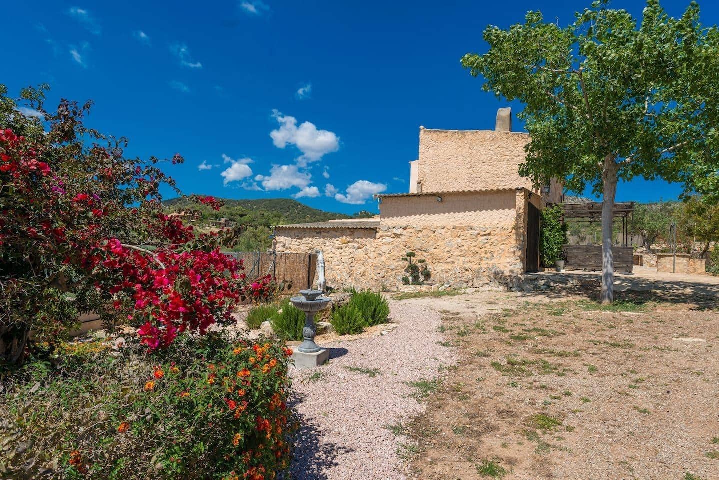 3 quarto Moradia para venda em Manacor com piscina - 850 000 € (Ref: 8101932)