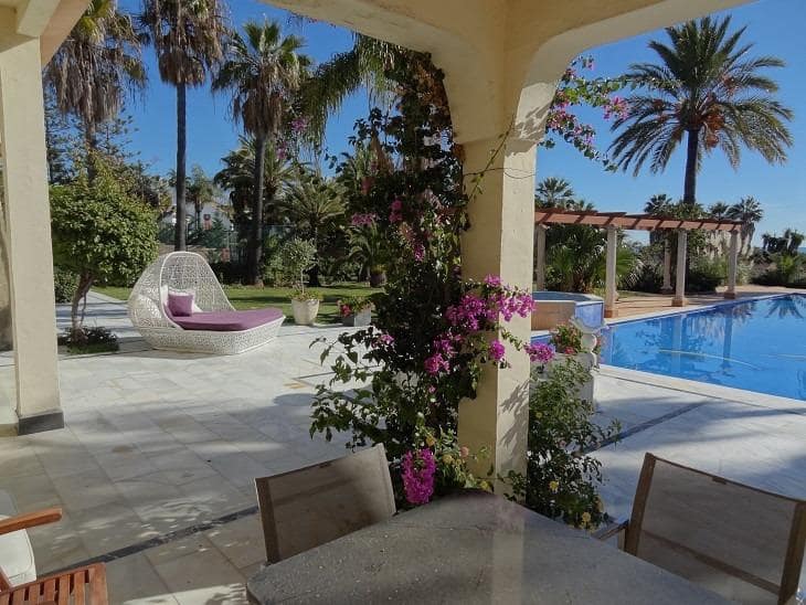 5 bedroom Villa for sale in Estepona with pool garage - € 10,000,000 (Ref: 8268993)
