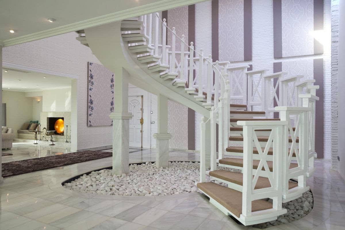 7 soverom Villa til salgs i Guadalmina med svømmebasseng garasje - € 8 900 000 (Ref: 8268994)