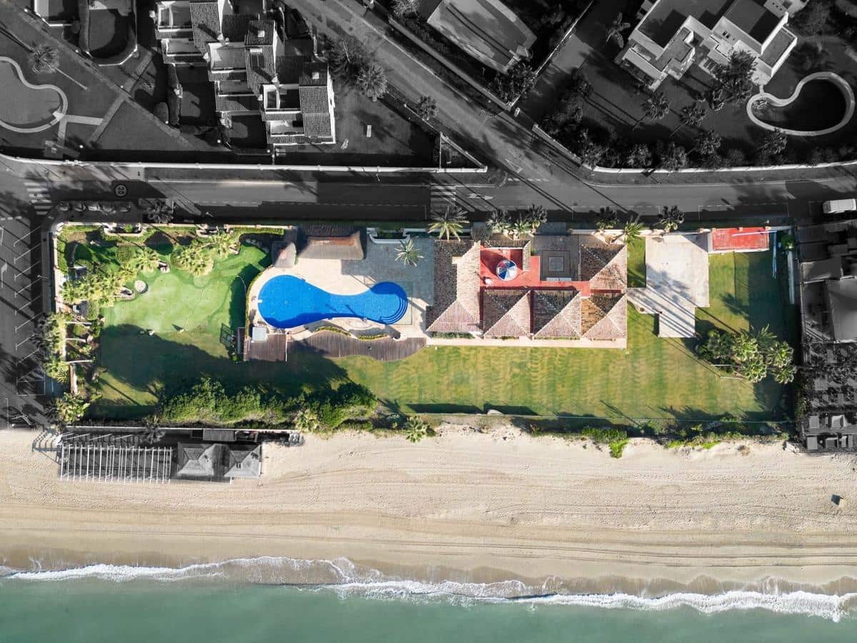 7 soverom Villa til salgs i Guadalmina med svømmebasseng garasje - € 8 900 000 (Ref: 8268994)