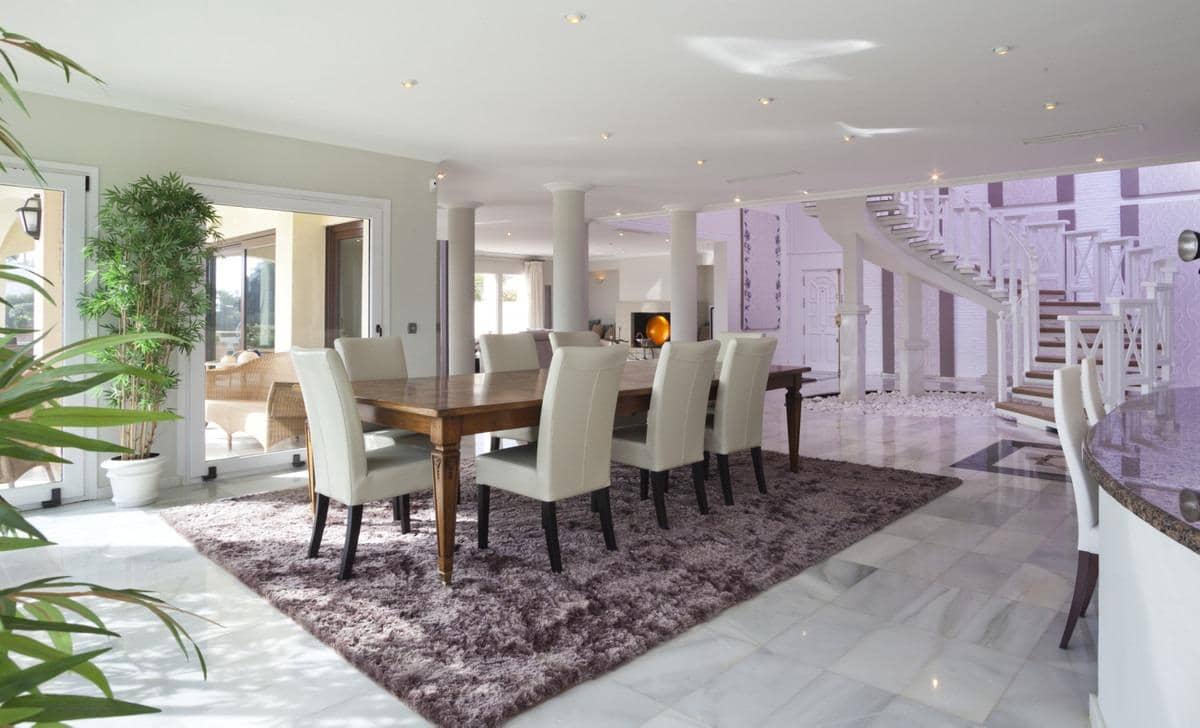 7 soverom Villa til salgs i Guadalmina med svømmebasseng garasje - € 8 900 000 (Ref: 8268994)