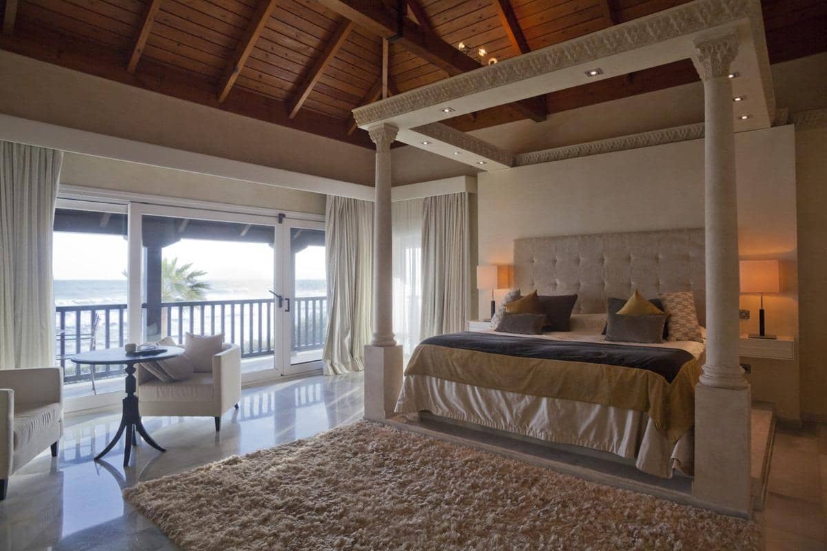 7 soverom Villa til salgs i Guadalmina med svømmebasseng garasje - € 8 900 000 (Ref: 8268994)