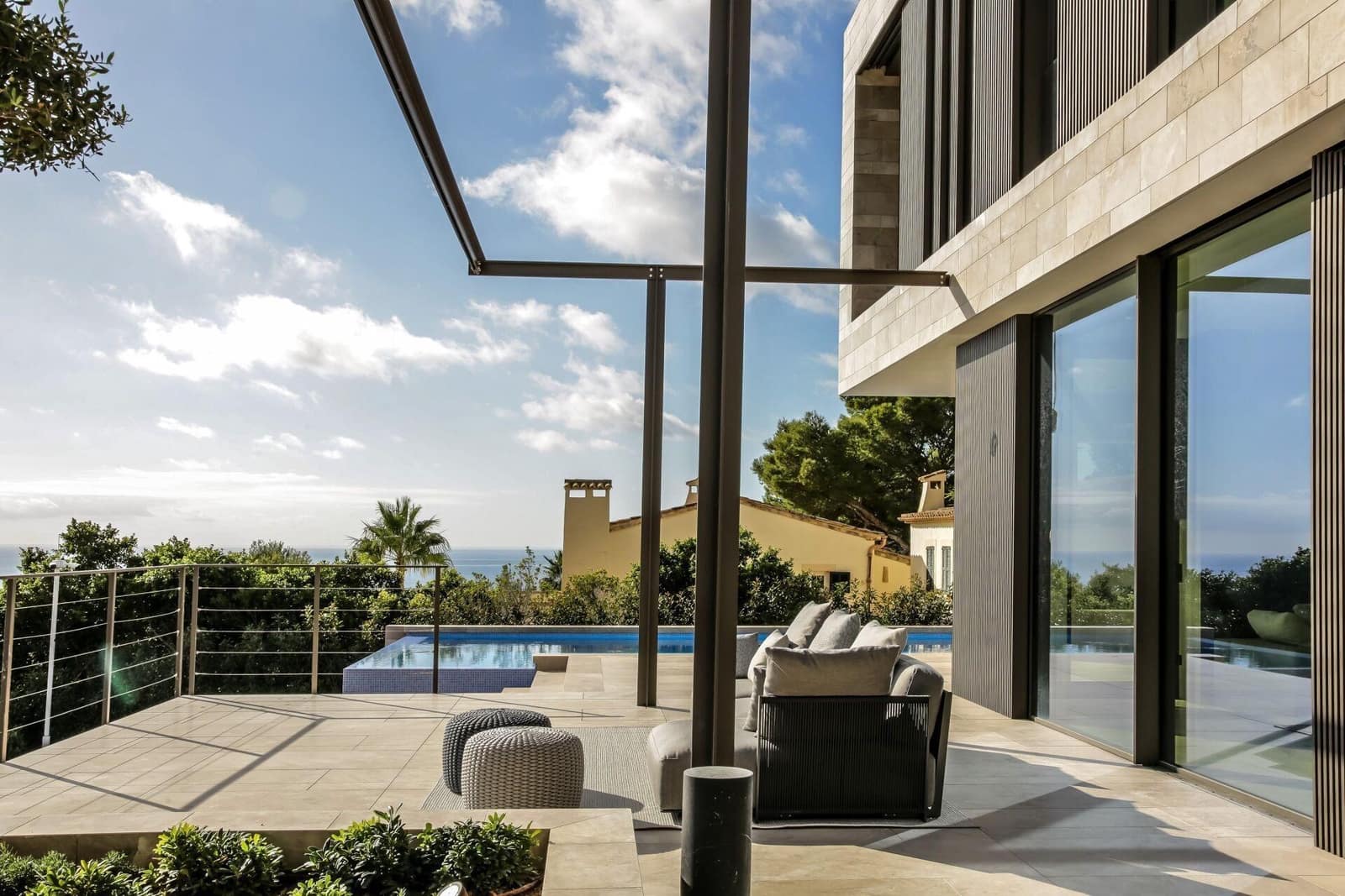 5 soverom Villa til salgs i Puerto de Andratx med svømmebasseng garasje - € 11 700 000 (Ref: 8290410)