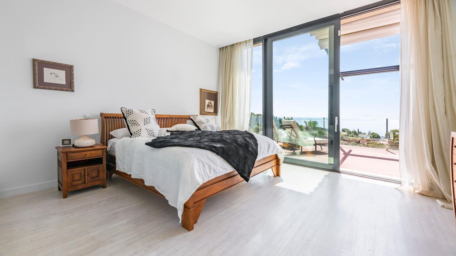 4 bedroom Villa for sale in Costa d'en Blanes with pool - € 4,950,000 (Ref: 8290411)