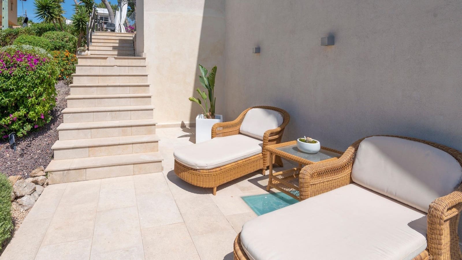 4 bedroom Villa for sale in Costa d'en Blanes with pool - € 4,950,000 (Ref: 8290411)