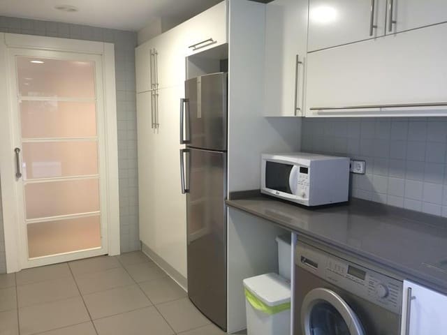3 slaapkamer Appartement te koop in Gandia met zwembad garage - € 553.486 (Ref: 8331647)