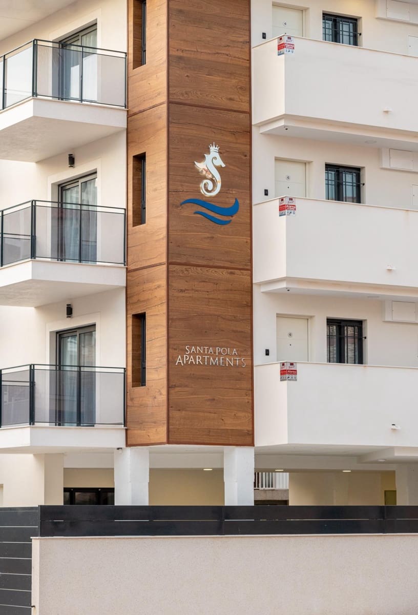 20 soveværelse Hotel til salg i Santa Pola med swimmingpool - € 2.830.000 (Ref: 8367270)