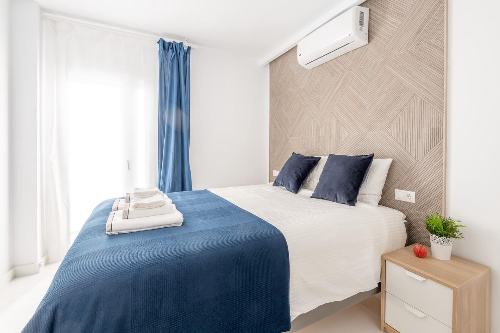 20 soveværelse Hotel til salg i Santa Pola med swimmingpool - € 2.830.000 (Ref: 8367270)