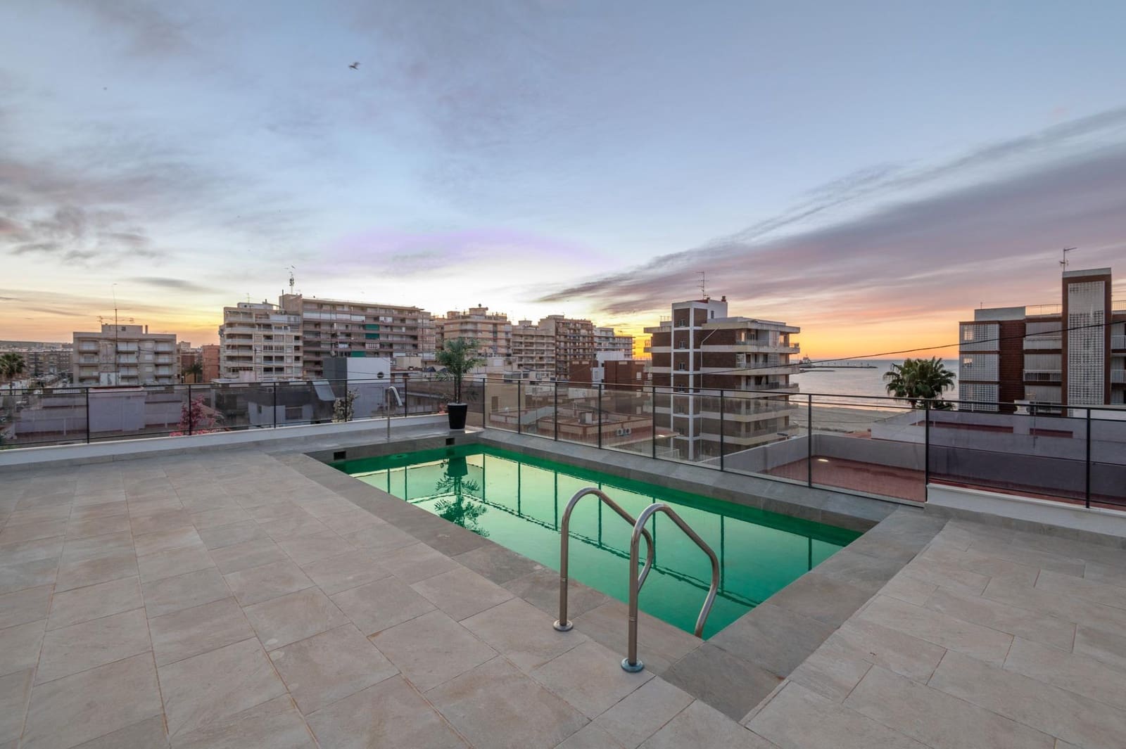 20 soveværelse Hotel til salg i Santa Pola med swimmingpool - € 2.830.000 (Ref: 8367270)