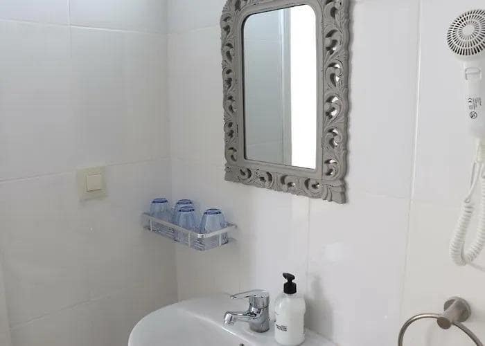 10 soveværelse Hotel til salg i Calpe / Calp med swimmingpool - € 850.000 (Ref: 8386652)