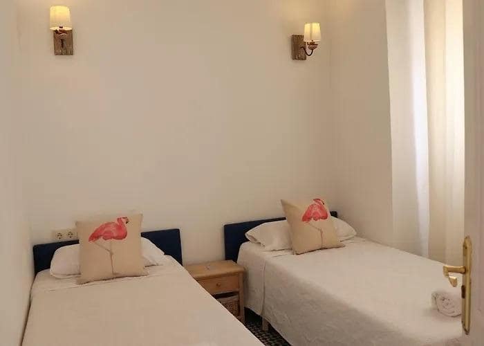 10 soveværelse Hotel til salg i Calpe / Calp med swimmingpool - € 850.000 (Ref: 8386652)