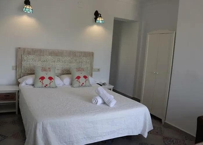 10 soveværelse Hotel til salg i Calpe / Calp med swimmingpool - € 850.000 (Ref: 8386652)