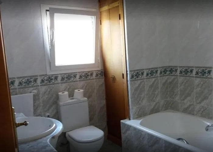 10 soveværelse Hotel til salg i Calpe / Calp med swimmingpool - € 850.000 (Ref: 8386652)