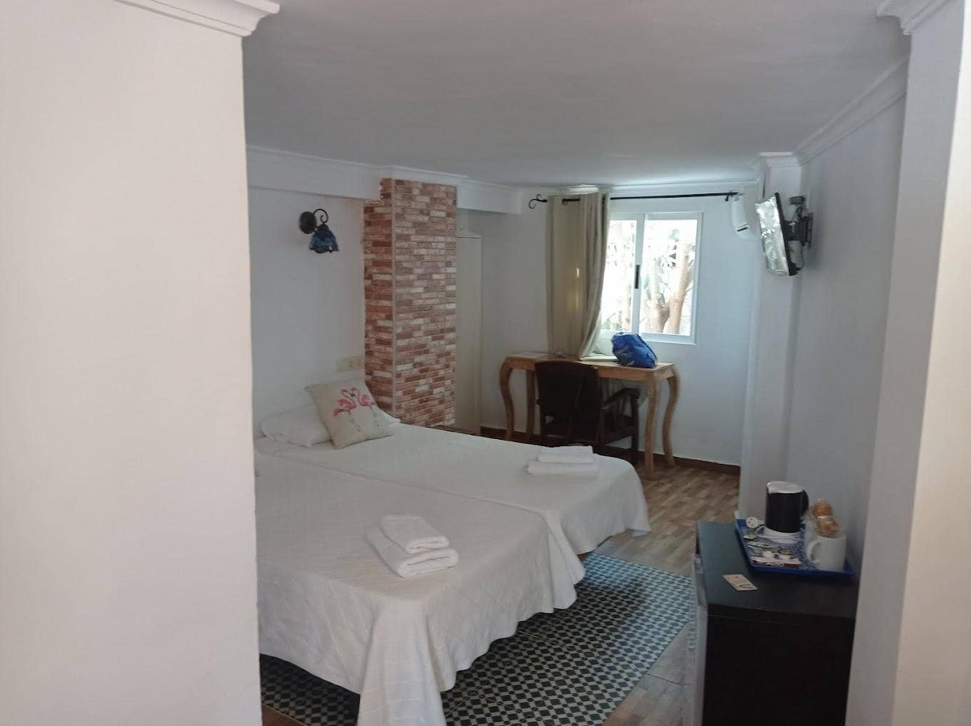10 soveværelse Hotel til salg i Calpe / Calp med swimmingpool - € 850.000 (Ref: 8386652)