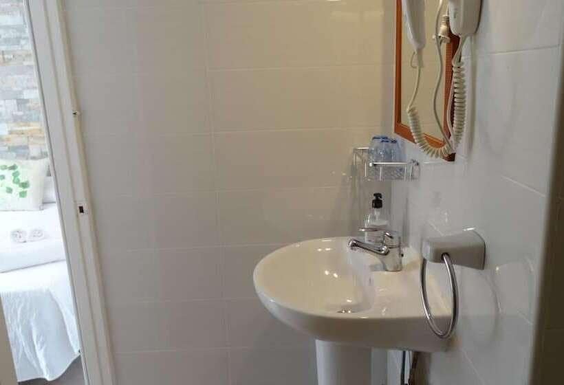 18 soveværelse Hotel til salg i Calpe / Calp med swimmingpool garage - € 1.050.000 (Ref: 8386653)