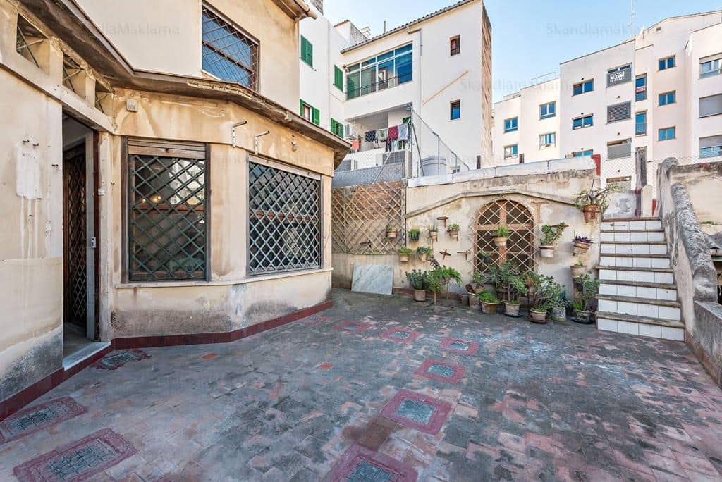 4 sovrum Hus till salu i Palma de Mallorca med garage - 2 000 000 € (Ref: 8413338)