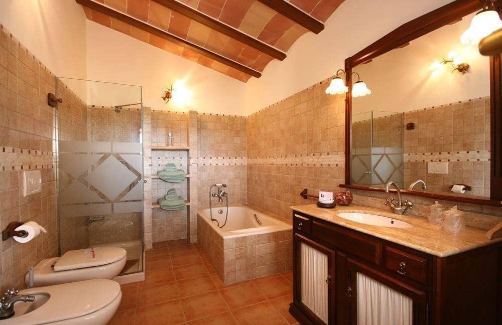 7 soveværelse Finca/Landehus til salg i Porreres med swimmingpool garage - € 1.800.000 (Ref: 8476232)