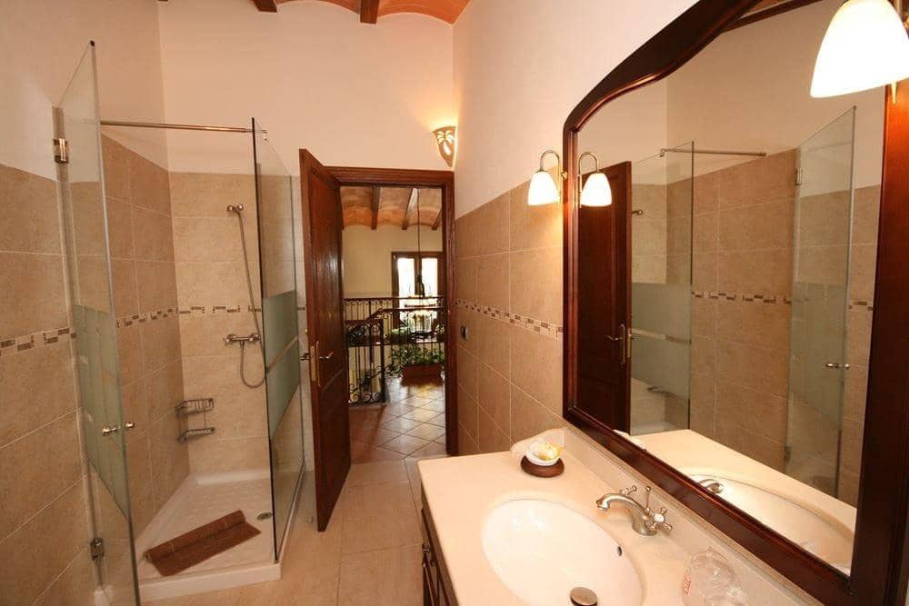 7 soveværelse Finca/Landehus til salg i Porreres med swimmingpool garage - € 1.800.000 (Ref: 8476232)