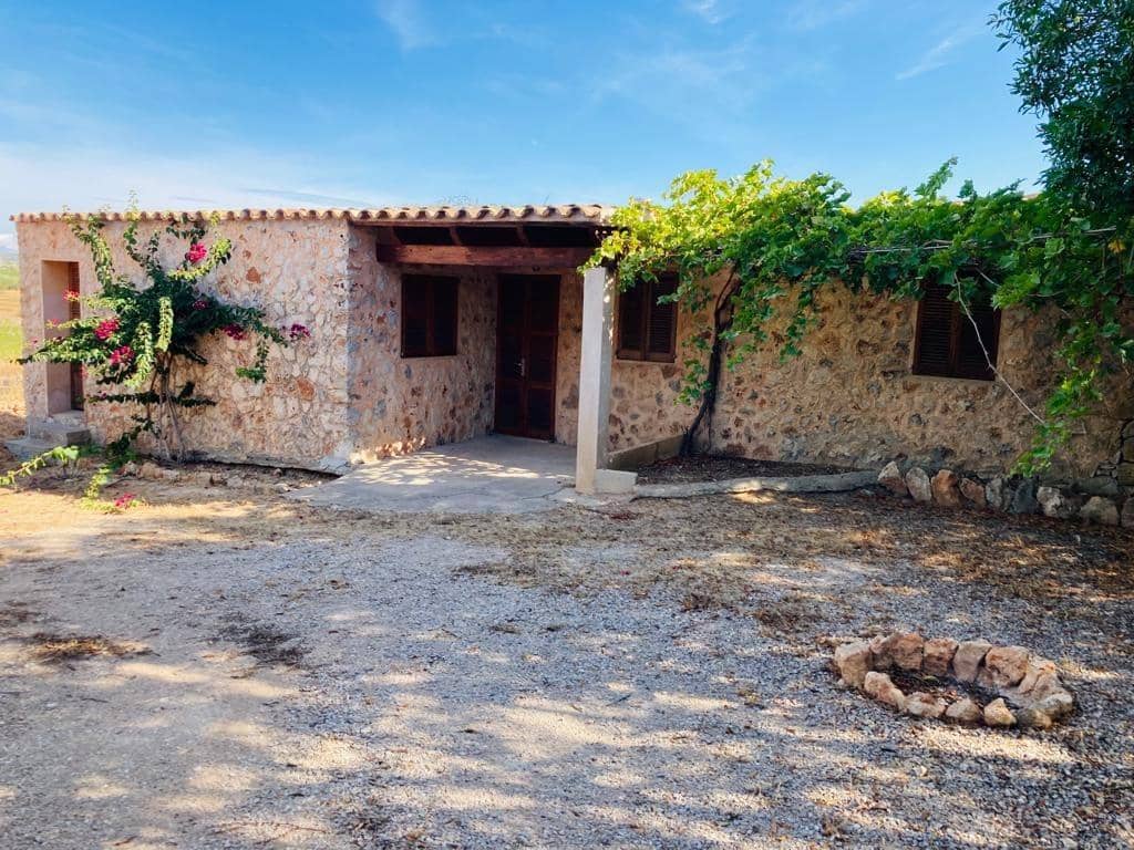 7 soveværelse Finca/Landehus til salg i Porreres med swimmingpool garage - € 1.800.000 (Ref: 8476232)