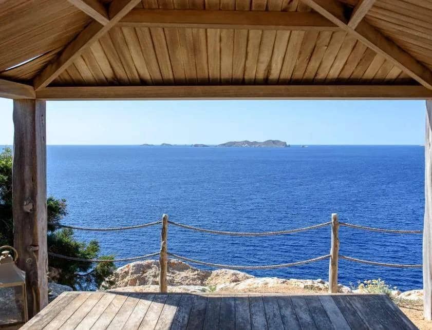 7 soverom Villa til salgs i Ibiza by med svømmebasseng garasje - € 11 000 000 (Ref: 8482151)