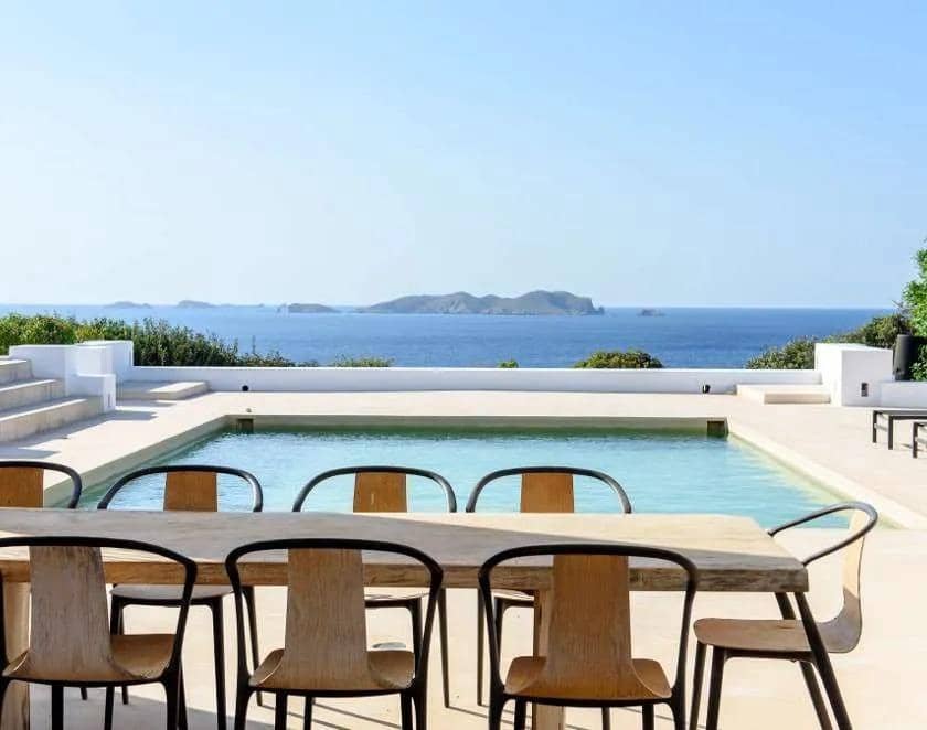 7 soverom Villa til salgs i Ibiza by med svømmebasseng garasje - € 11 000 000 (Ref: 8482151)