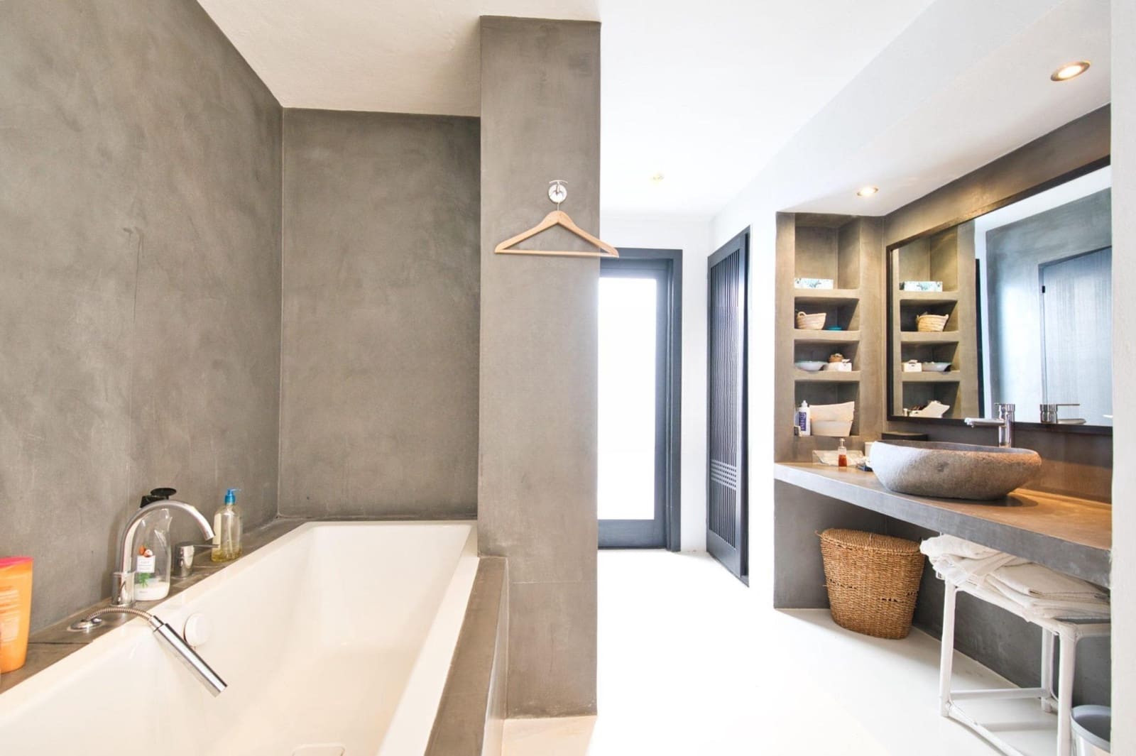 7 soverom Villa til salgs i Ibiza by med svømmebasseng garasje - € 11 000 000 (Ref: 8482151)