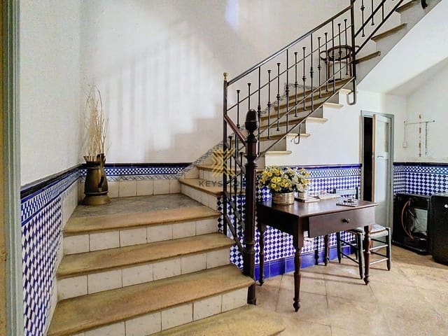 9 soverom Villa til salgs i Manacor med garasje - € 1 800 000 (Ref: 8493815)