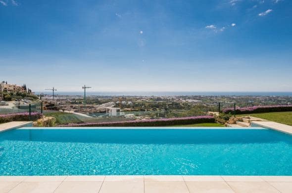 6 bedroom Villa for sale in Monte Halcones with pool garage - € 5,450,000 (Ref: 8527736)