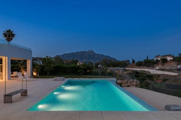6 bedroom Villa for sale in Monte Halcones with pool garage - € 5,450,000 (Ref: 8527736)
