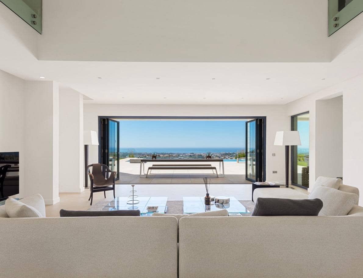 6 bedroom Villa for sale in Monte Halcones with pool garage - € 5,450,000 (Ref: 8527736)