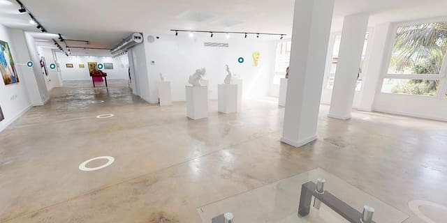 Kaupallinen myytävänä paikassa Palma de Mallorca - 1 050 000 € (Ref: 8532196)