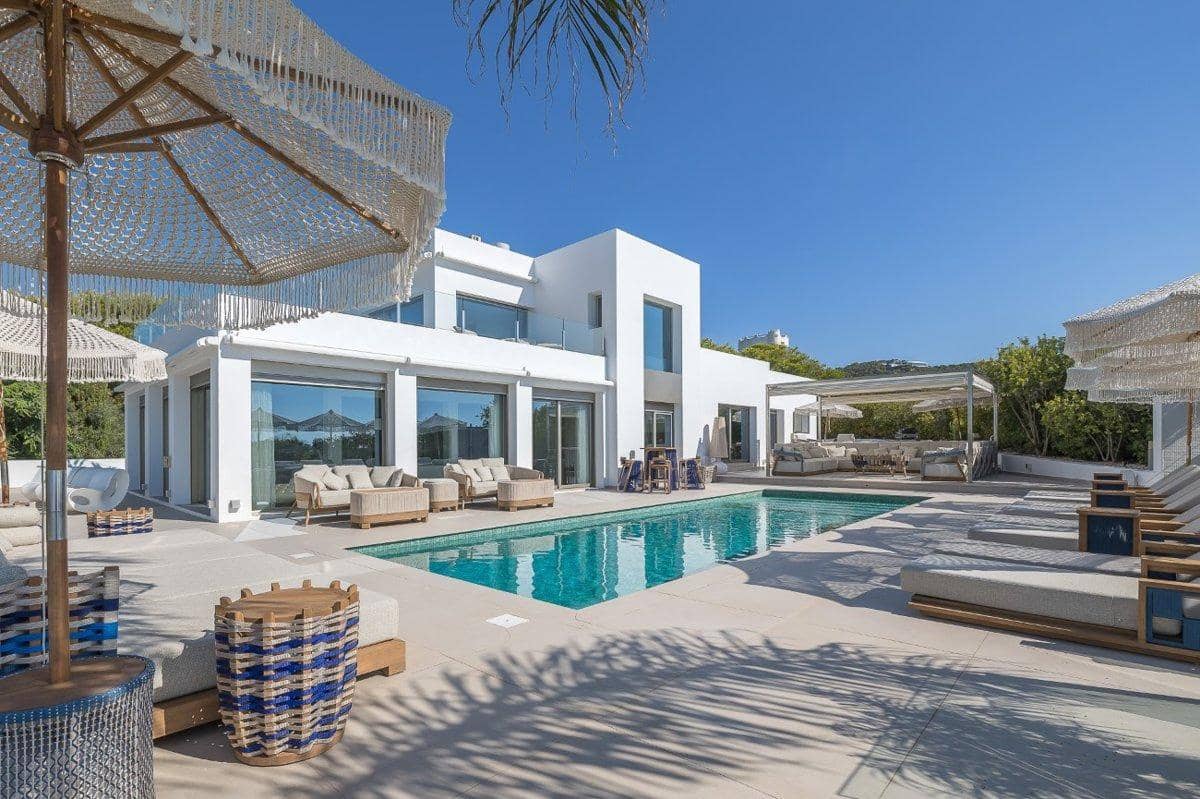 5 sypialnia Willa na sprzedaż w Santa Eulalia / Santa Eularia z basenem - 12 000 000 € (Ref: 8534049)