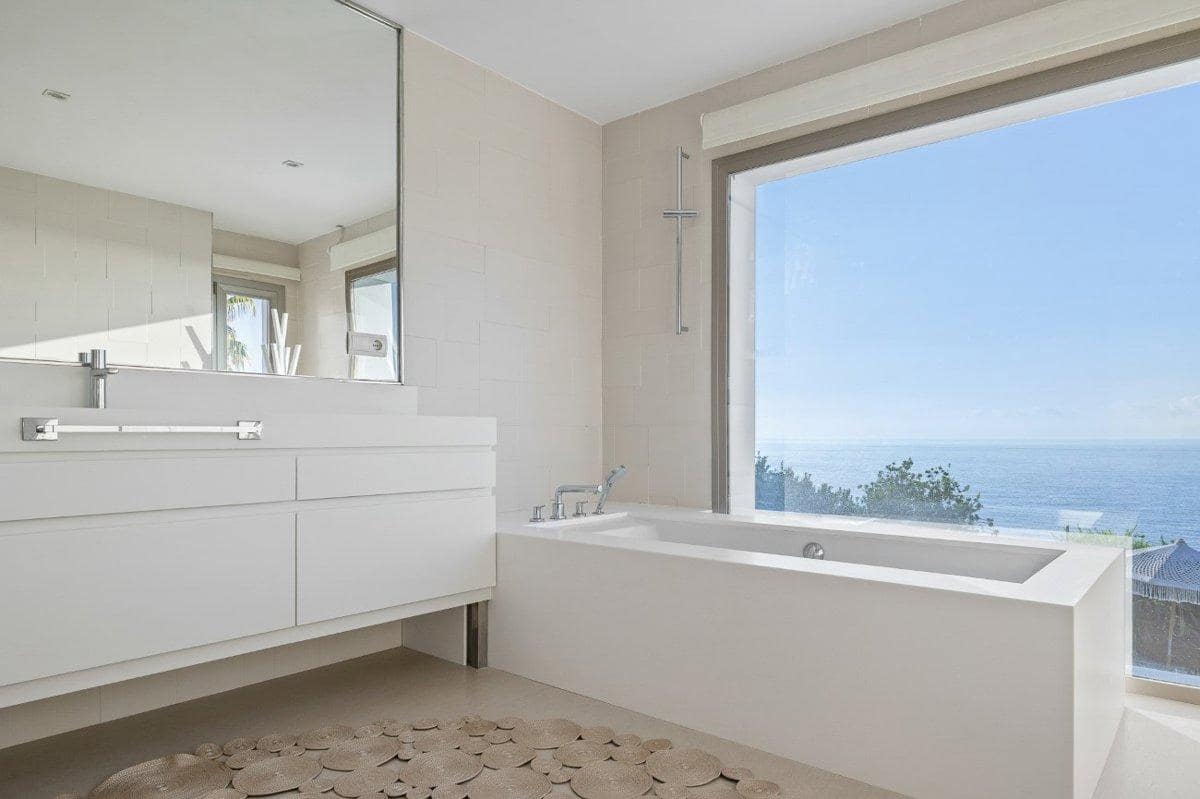 5 sypialnia Willa na sprzedaż w Santa Eulalia / Santa Eularia z basenem - 12 000 000 € (Ref: 8534049)